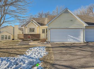 12817 Eastview Curv, Apple Valley, MN 55124