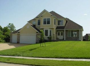 3805 Damascus Dr, Saint Joseph, MO 64506