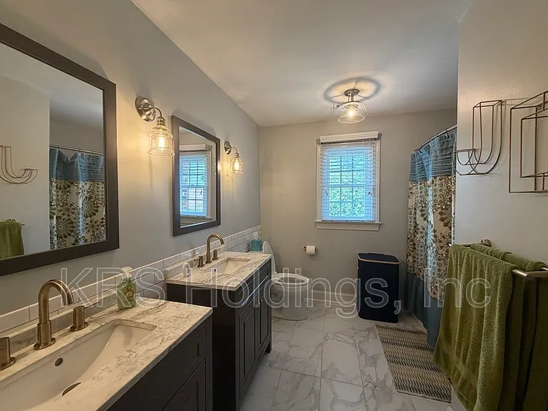 1520 Woodside Ct N — Photo 21