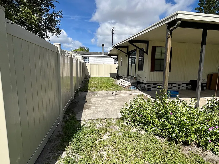 6104 110th Ave — Photo 17