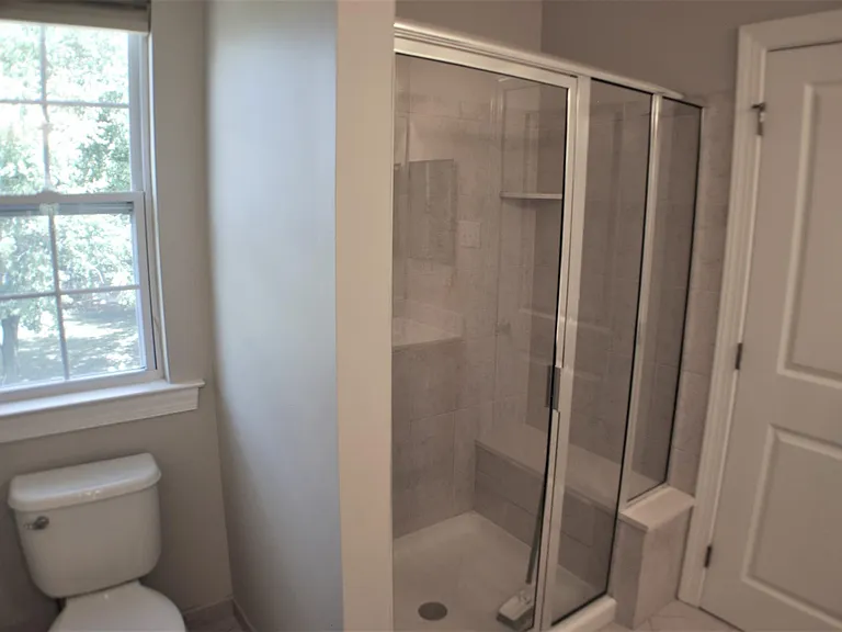 209 Moore Ct — Photo 20