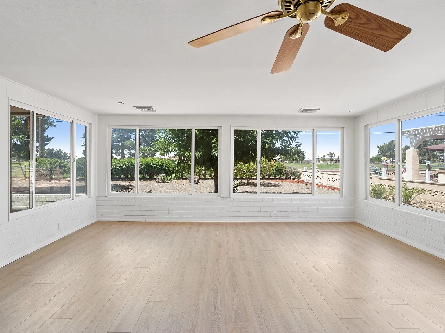 3 bed, 2011 sqft, $2,500 — Photo 3