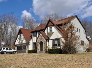 49 Terion Dr, Spring Brook Township, PA 18444