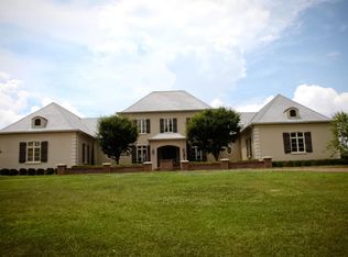 300 Blackberry Ln, London, KY 40741