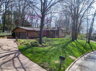 1302 Huntsville Hills Dr SE, Huntsville, AL 35802