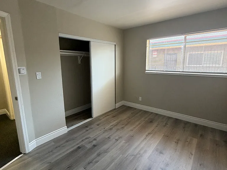 2124 90th Ave #1 — Photo 14
