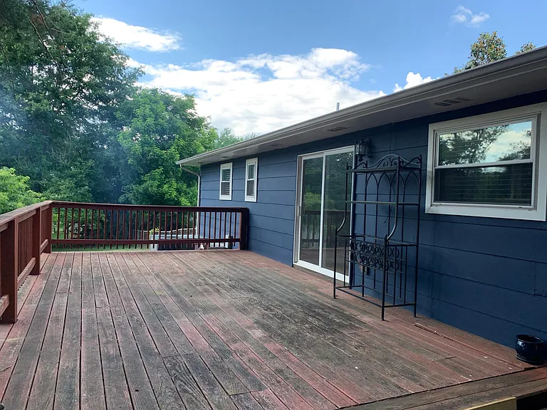 109 Ida Hertzler Ln — Photo 10