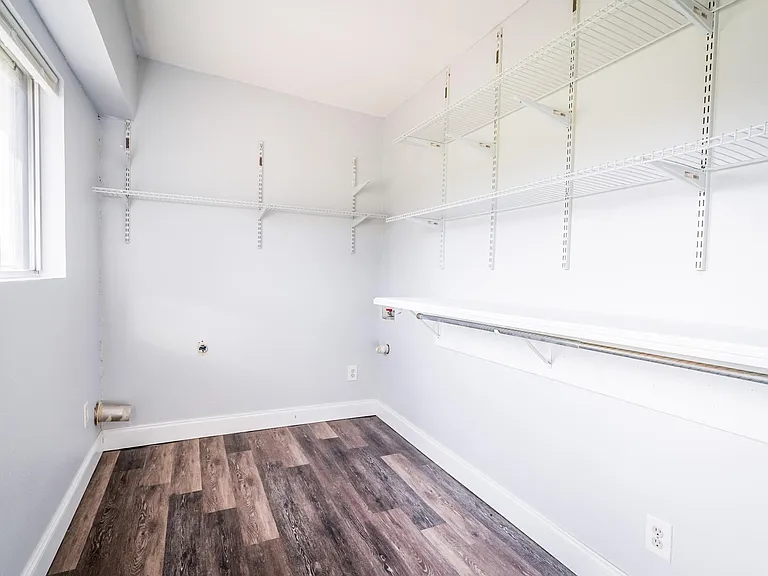 Laundry / Mudroom