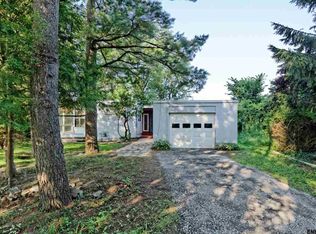 207 Juniper Dr, Schenectady, NY 12306