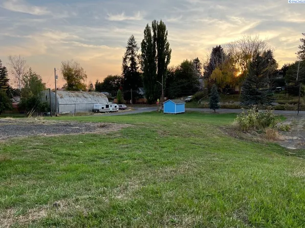 Nna Adams St, Garfield, WA 99130