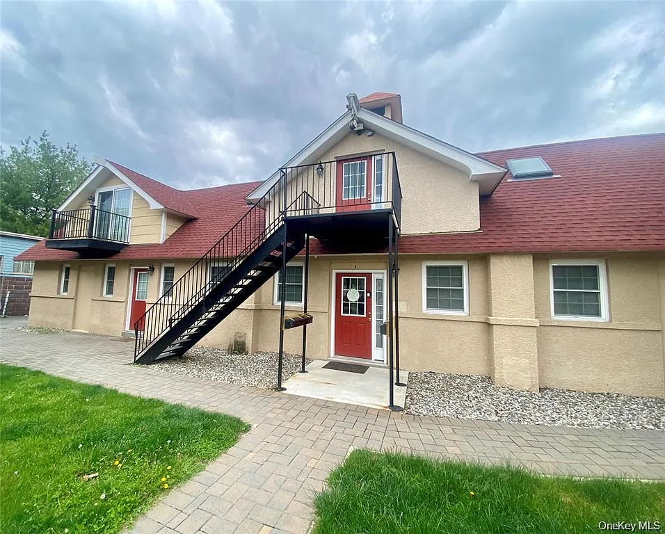 73 Webster Ave, Goshen, NY 10924 — Photo 2