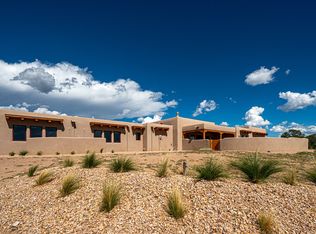 15 N Hijo De Dios, Santa Fe, NM 87508