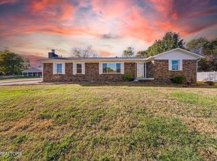 827 Marcaro Ln, Maryville, TN 37801