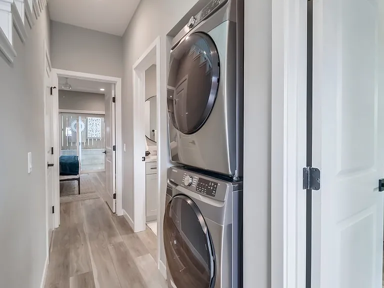 Full sized washer/dryer