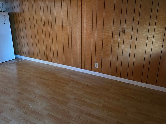 3rd image of 2729 Humboldt Ave