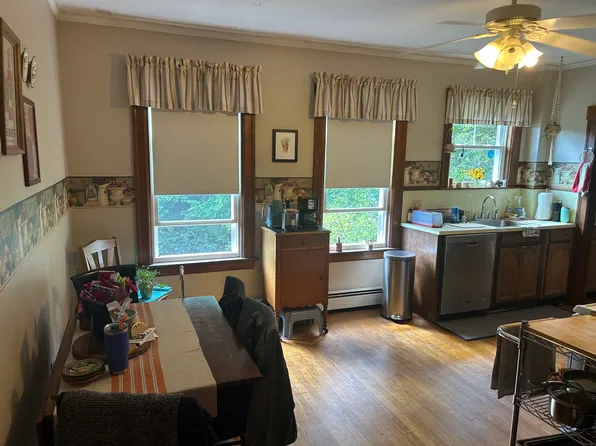 14 Main St #C, Sterling, MA 01564