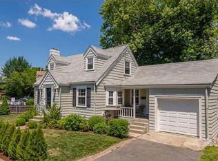 884 East St, Dedham, MA 02026