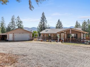 53 Short Dr, Blanchard, ID 83804