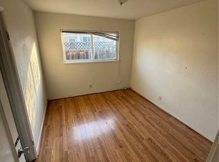 501 Bay Rd, Redwood City, CA 94063