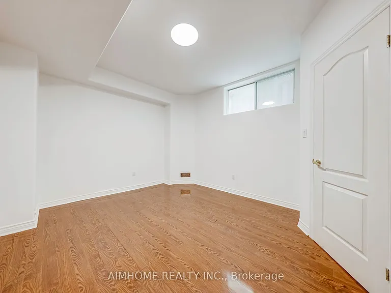 248 Dunview Ave #L — Photo 15