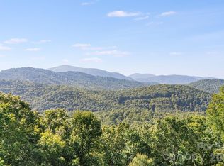 107 Copperhead Cv, Fairview, NC 28730