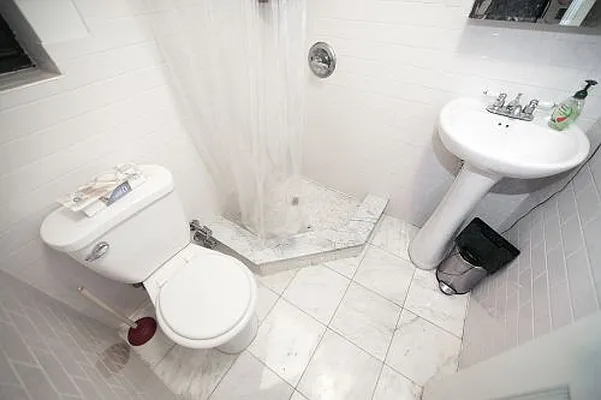 Rented by Icon Realty Management | media 18