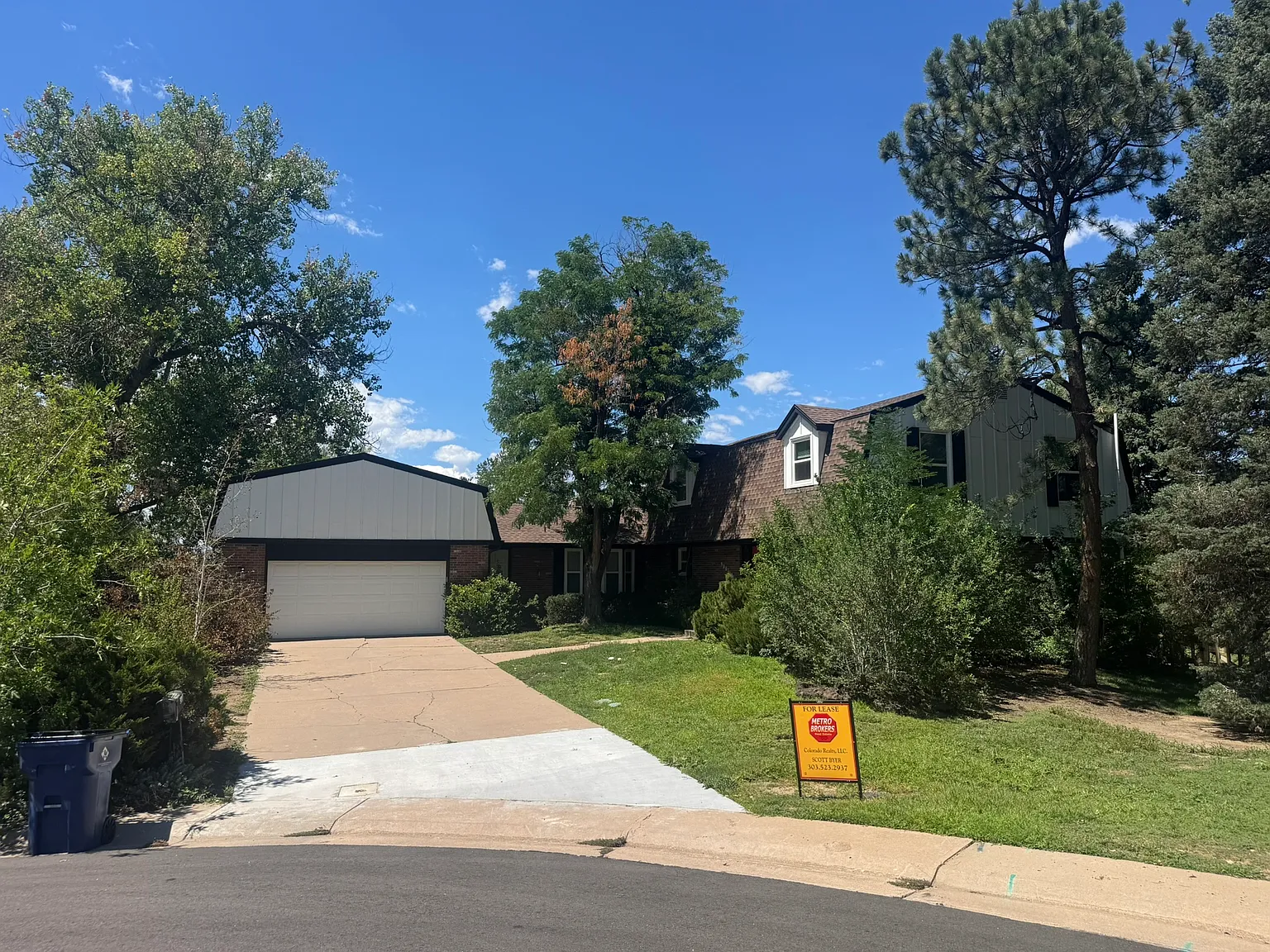 5 bed, 4424 sqft, $4,200 — Photo 1
