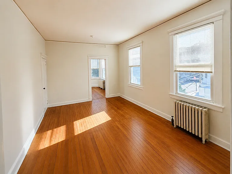 3 S Eckar St — Photo 3