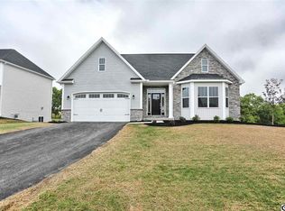 733 Appalachian Ave, Carlisle, PA 17013