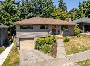 5338 SW Manning St, Seattle, WA 98116