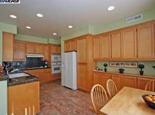 35348 Terra Cotta Cir, Fremont, CA 94536