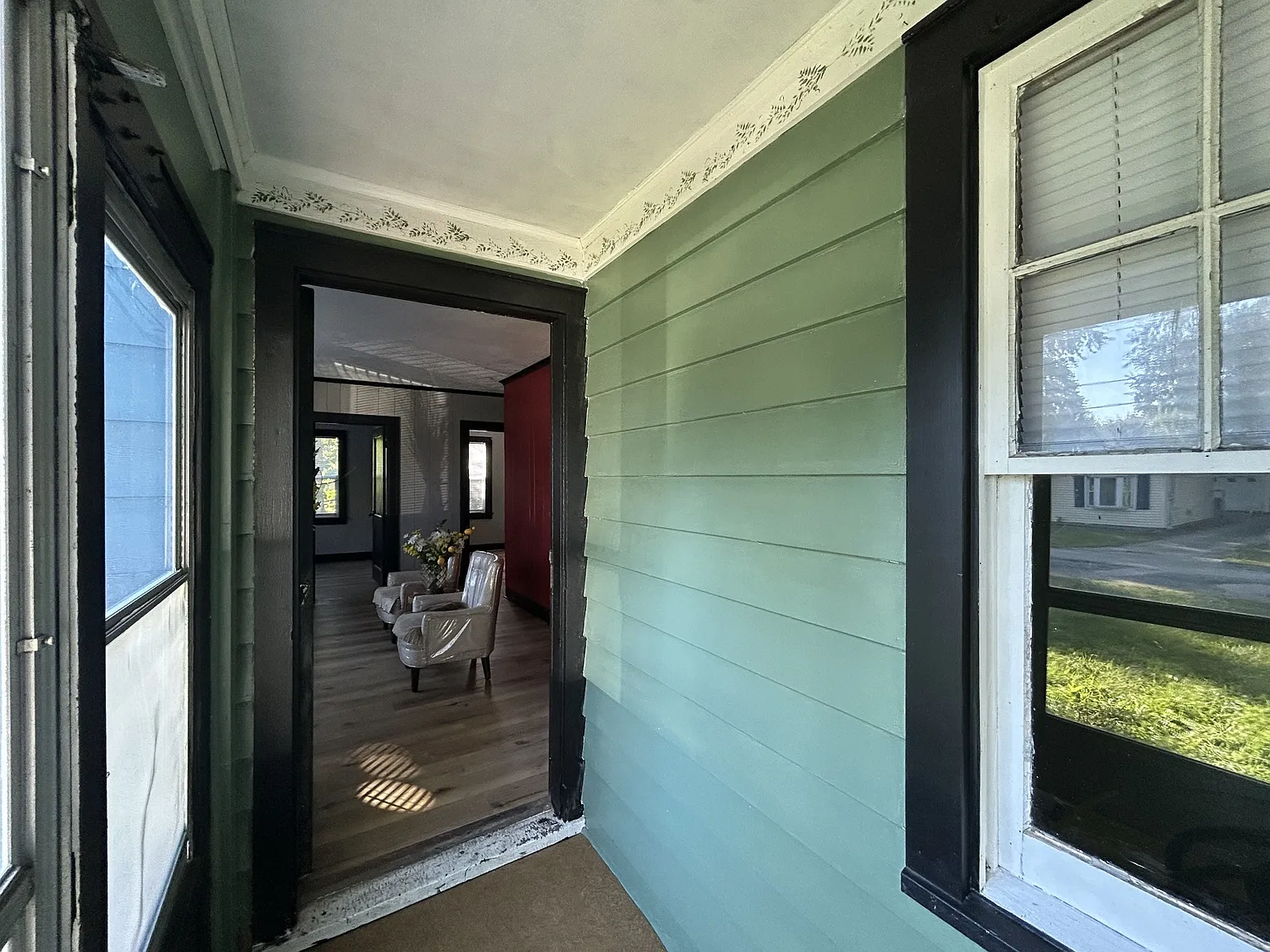 2 bed, 960 sqft, $1,180 — Photo 2
