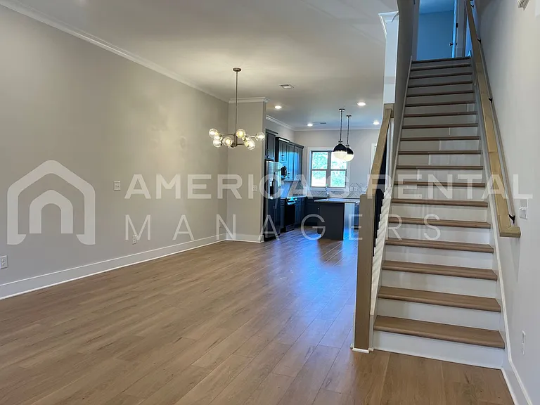 4826 Silas Ave — Photo 13