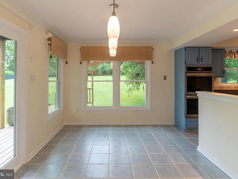 56 W Windrose Dr — Photo 25