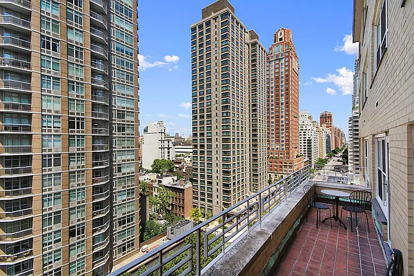 Sold by Corcoran | media 11