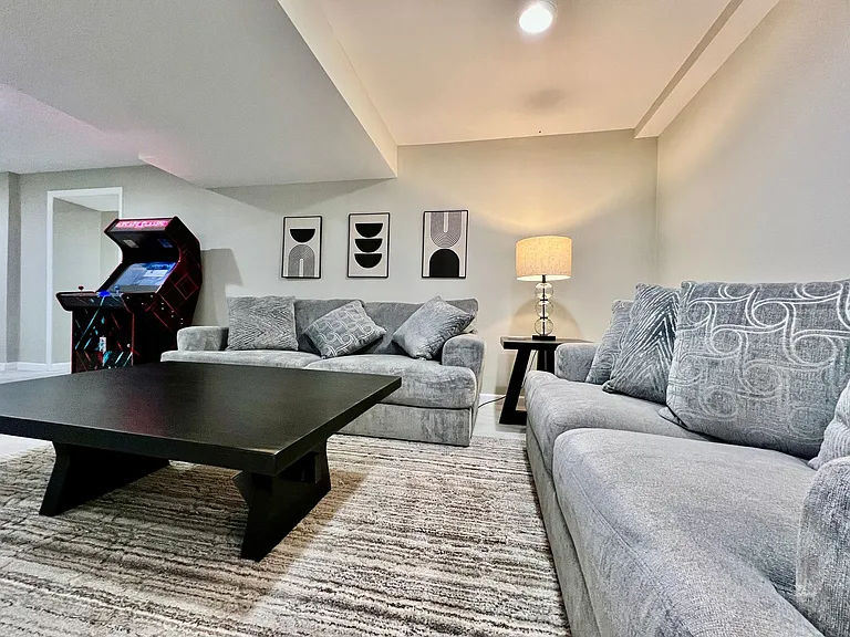 7033 Willowood Dr — Photo 56