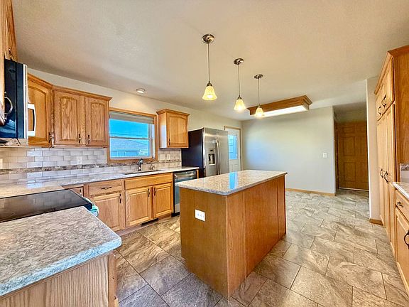 2nd image of 705 Dylan Dr