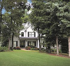 Private Cul-de- sac lot 