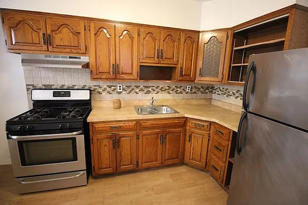 Rented by Capri Jet Realty Corp | media 41