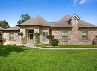 112 Butternut Ln, Mandeville, LA 70448