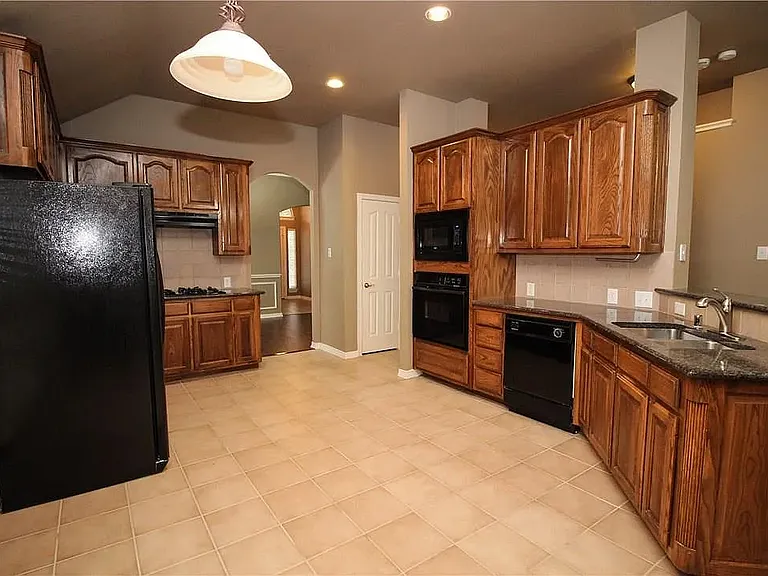 11902 Cobblestone Dr — Photo 11