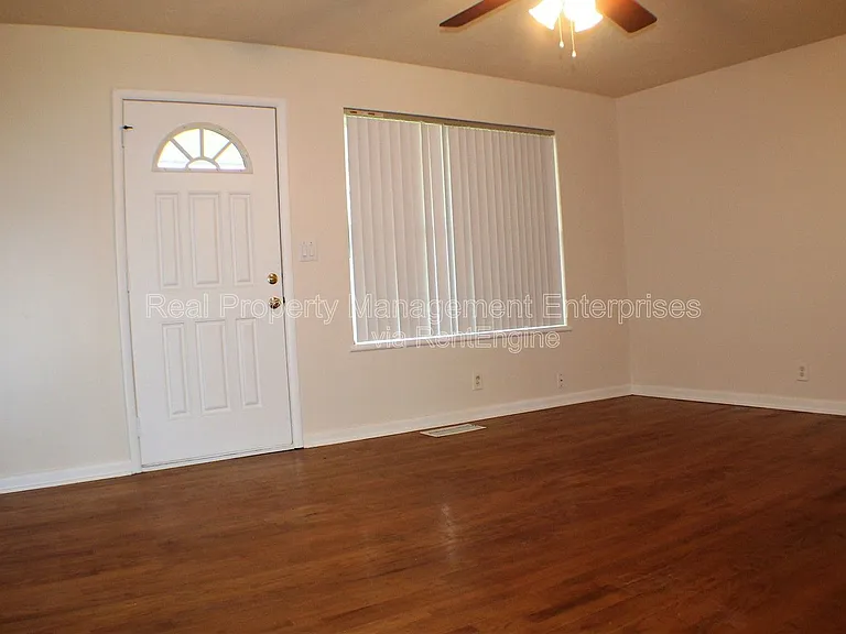 516 Inwood Dr — Photo 8