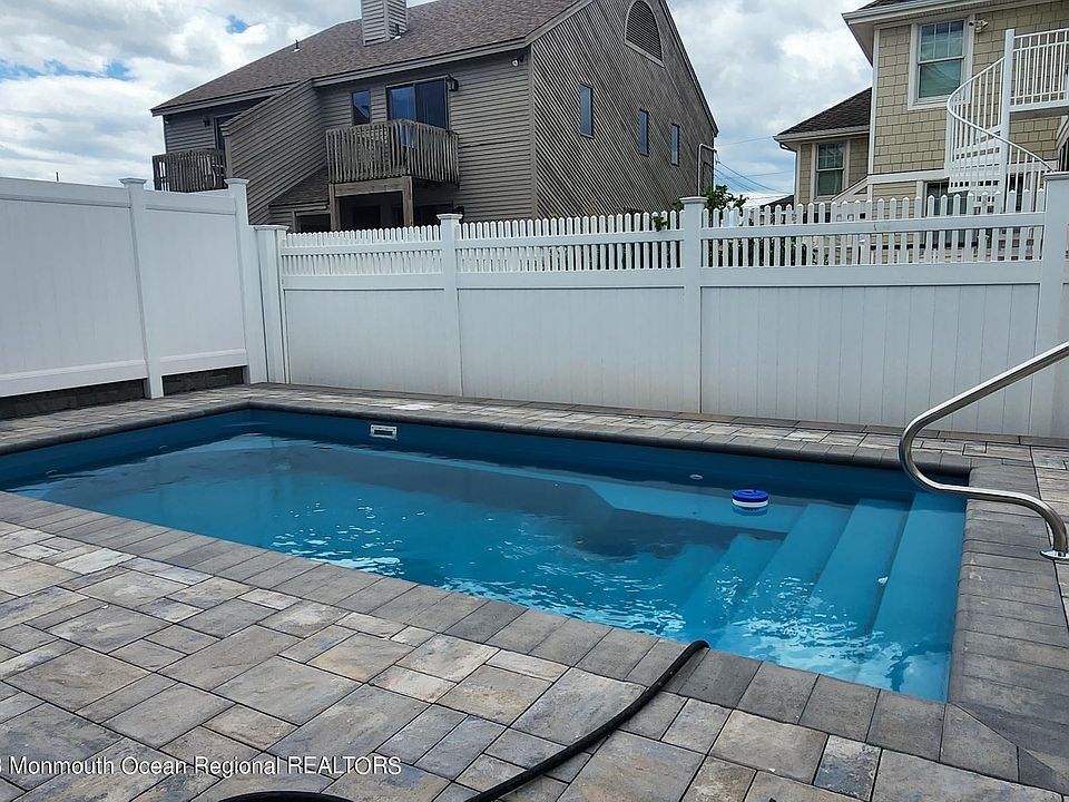 14 Bond Avenue, Lavallette, NJ 08735 Zillow