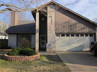 534 Northpark Dr, Bossier City, LA 71111