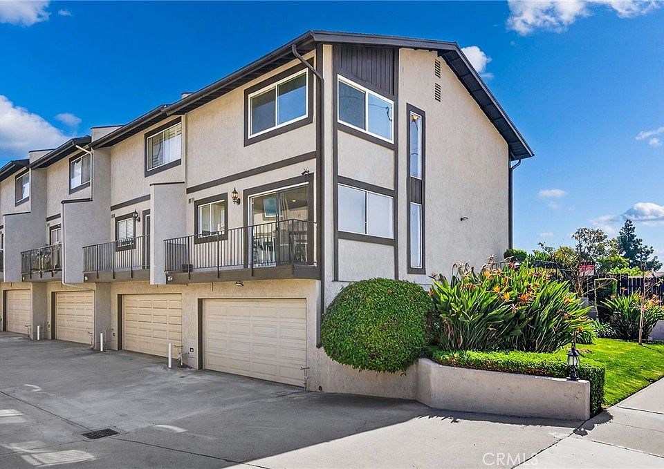 1st image of 764 N Glendora Ave