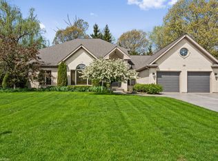 396 Crestwood Rd, Wood Dale, IL 60191