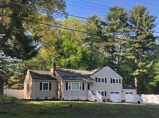 4 White Birch Ln, Avon, CT 06001