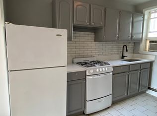 748 S 9th St #2F, Philadelphia, PA 19147