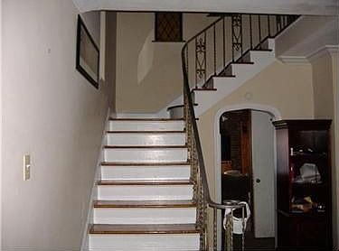 4th image of 1122 Parkview Dr