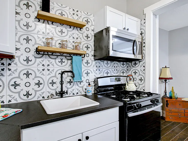 438 Pruitt Ave #1 — Photo 5